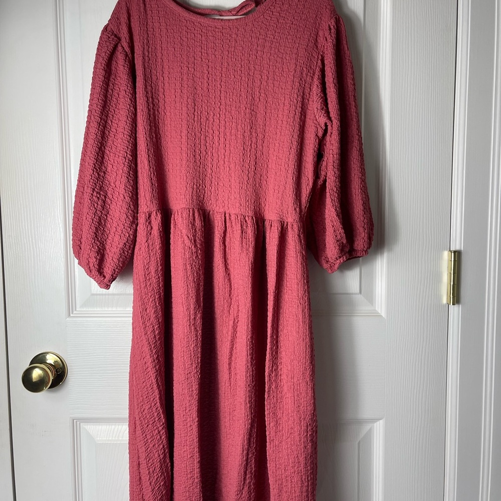 Trendyol Pink Textured Midi Dress